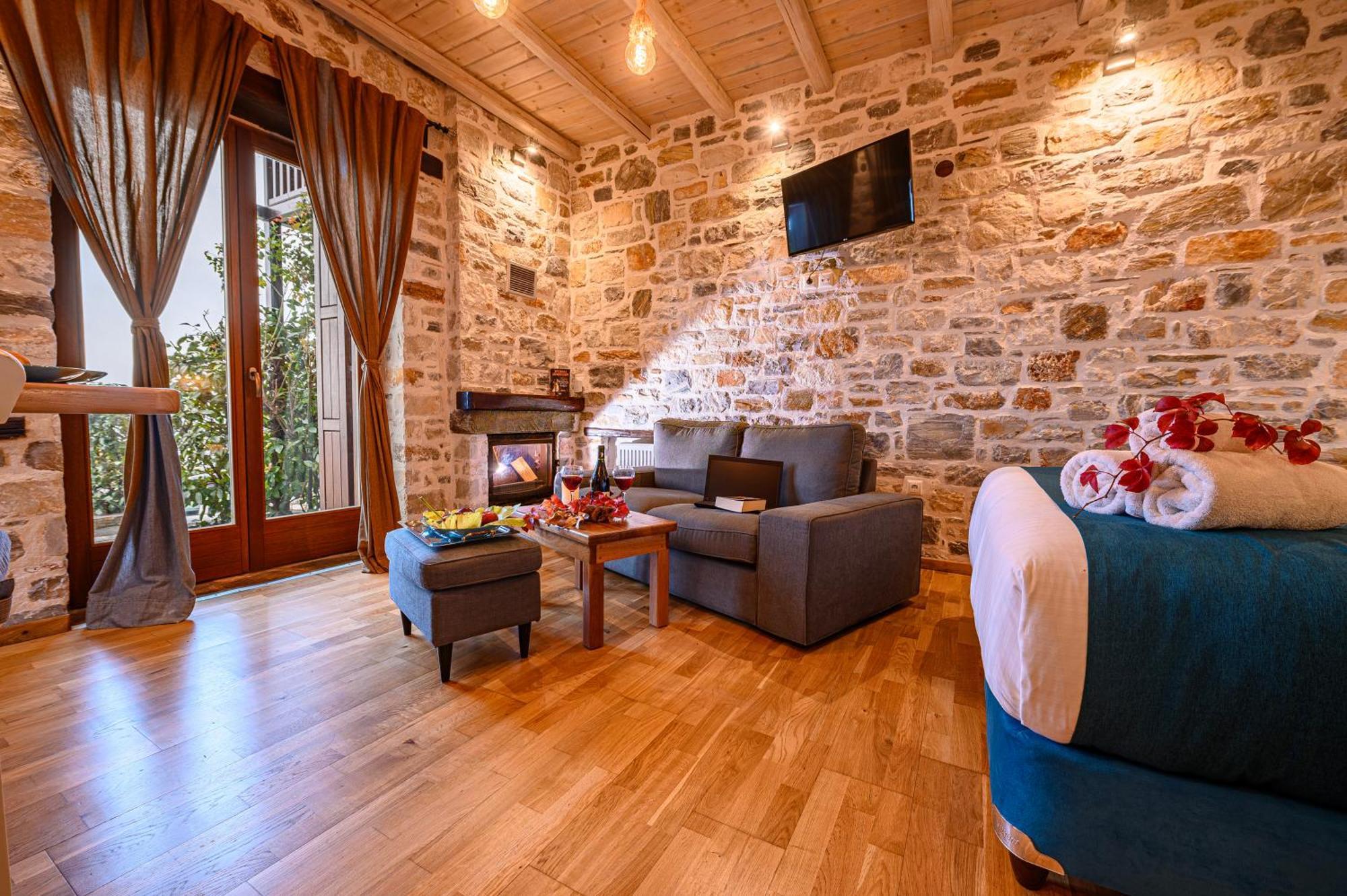 Mple Feggari Apartment Mouresi Bagian luar foto