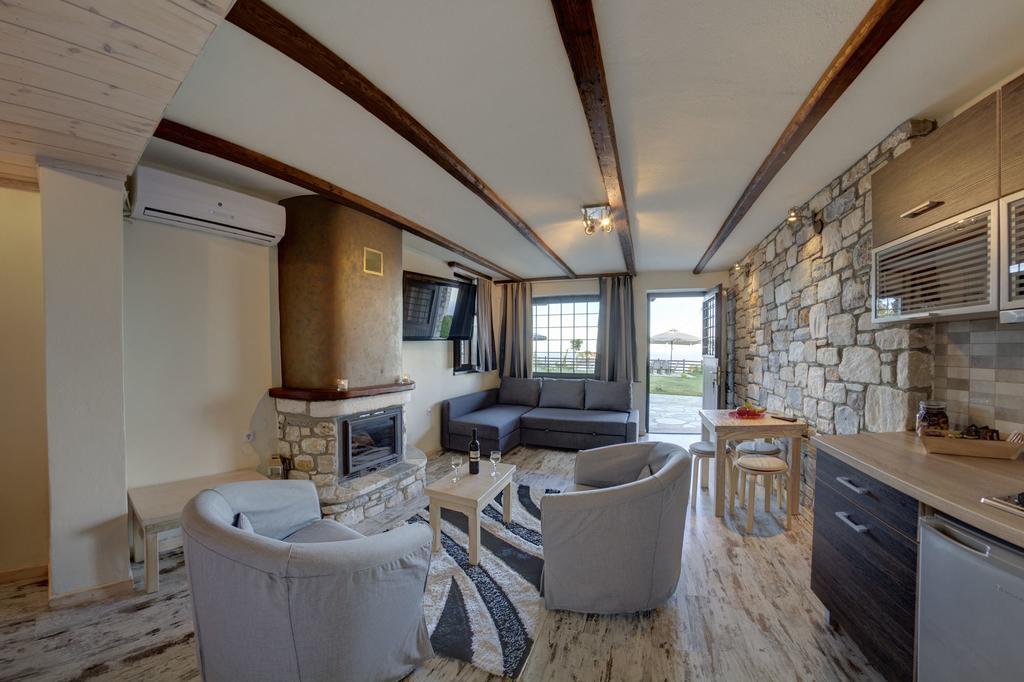 Mple Feggari Apartment Mouresi Bagian luar foto